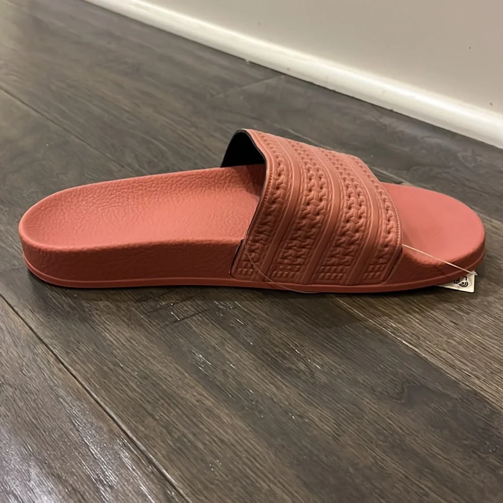 Adidas Adilette Premium Slides Sandals Shoes Made in Italy CQ2236 pink Women’s 8 - Picture 5 of 11